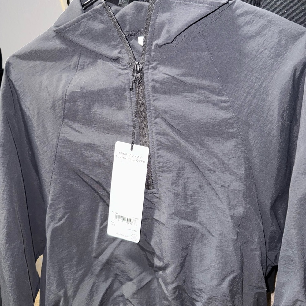 Alo Black Windbreaker Jacket 1/2 zipped alumi